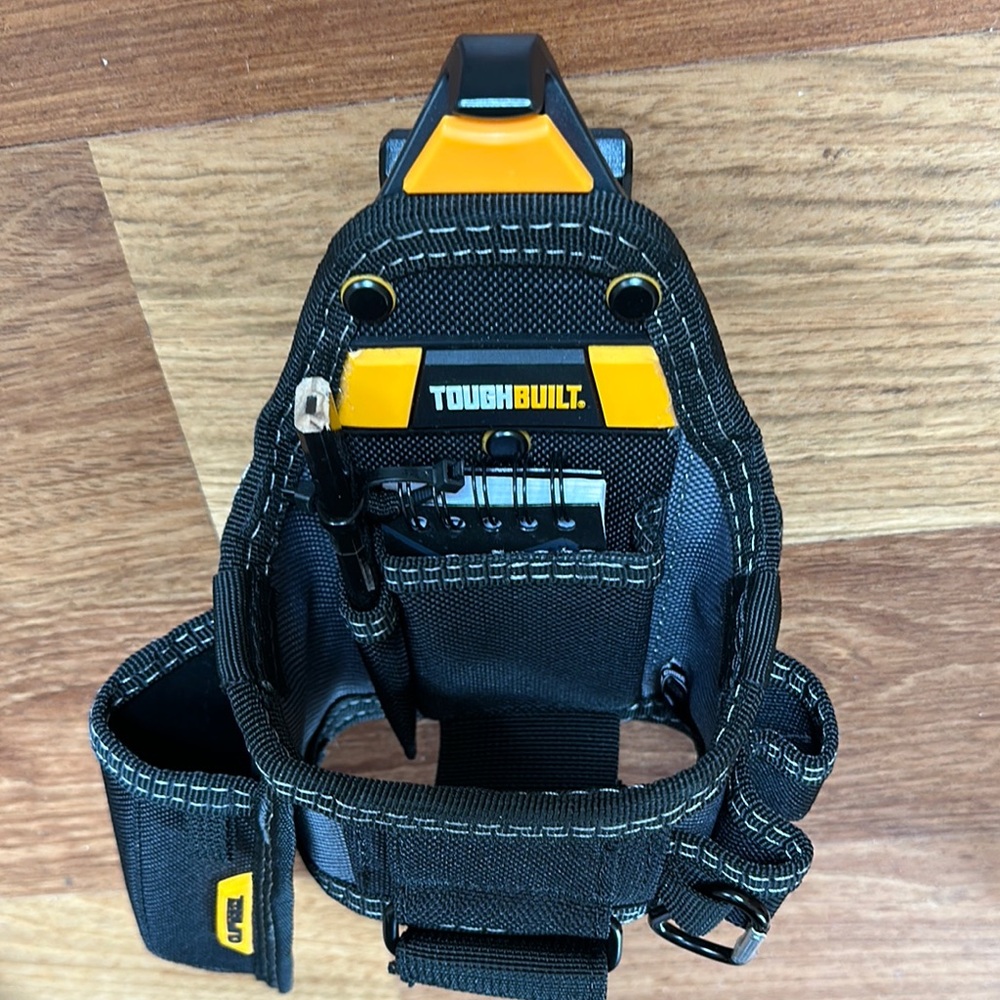ToughBuilt Tape Measure / Utility Knife Pouch + Notebook & Pencil - Picture 3 of 3